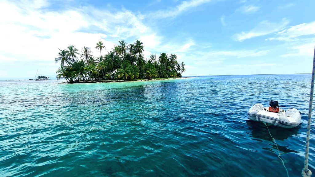 San Blas Islands - From Panama to Colombia by boat